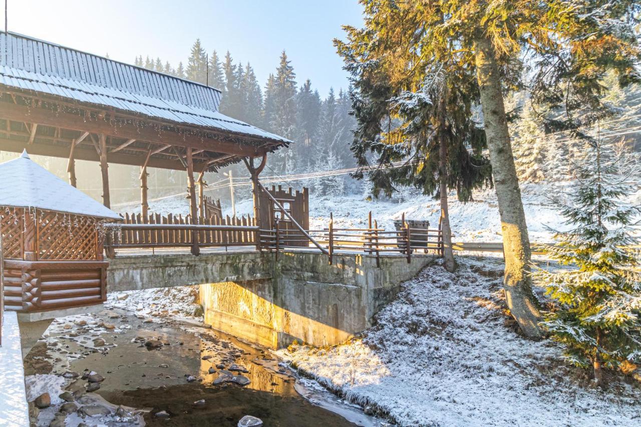 Villa Nikoletta Spa 부코벨 외부 사진